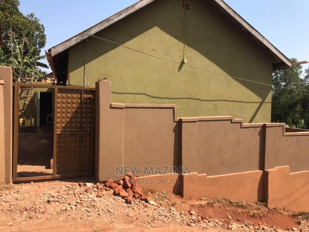 4bdrm House in Gangu Busabaala Rd, Central Division for Sale in Central Division