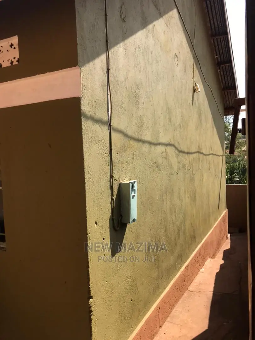 4bdrm House in Gangu Busabaala Rd, Central Division for Sale in Central Division