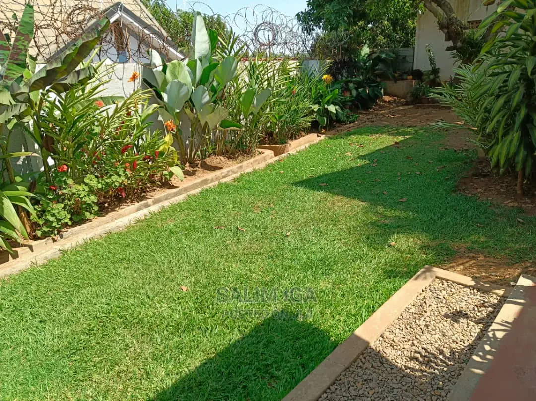2bdrm Block of Flats in Kololo Property, Central Division for Rent in Central Division