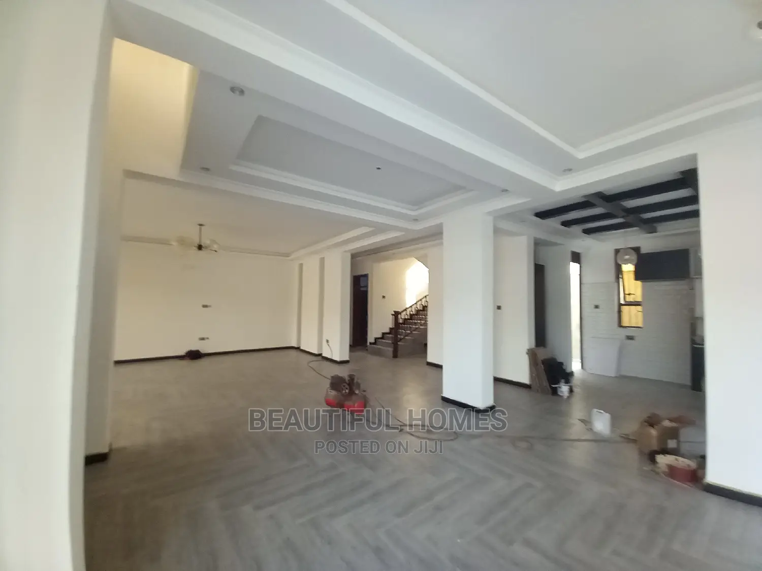 Furnished 6bdrm Mansion in Kyanja, Central Division for Sale in Central Division