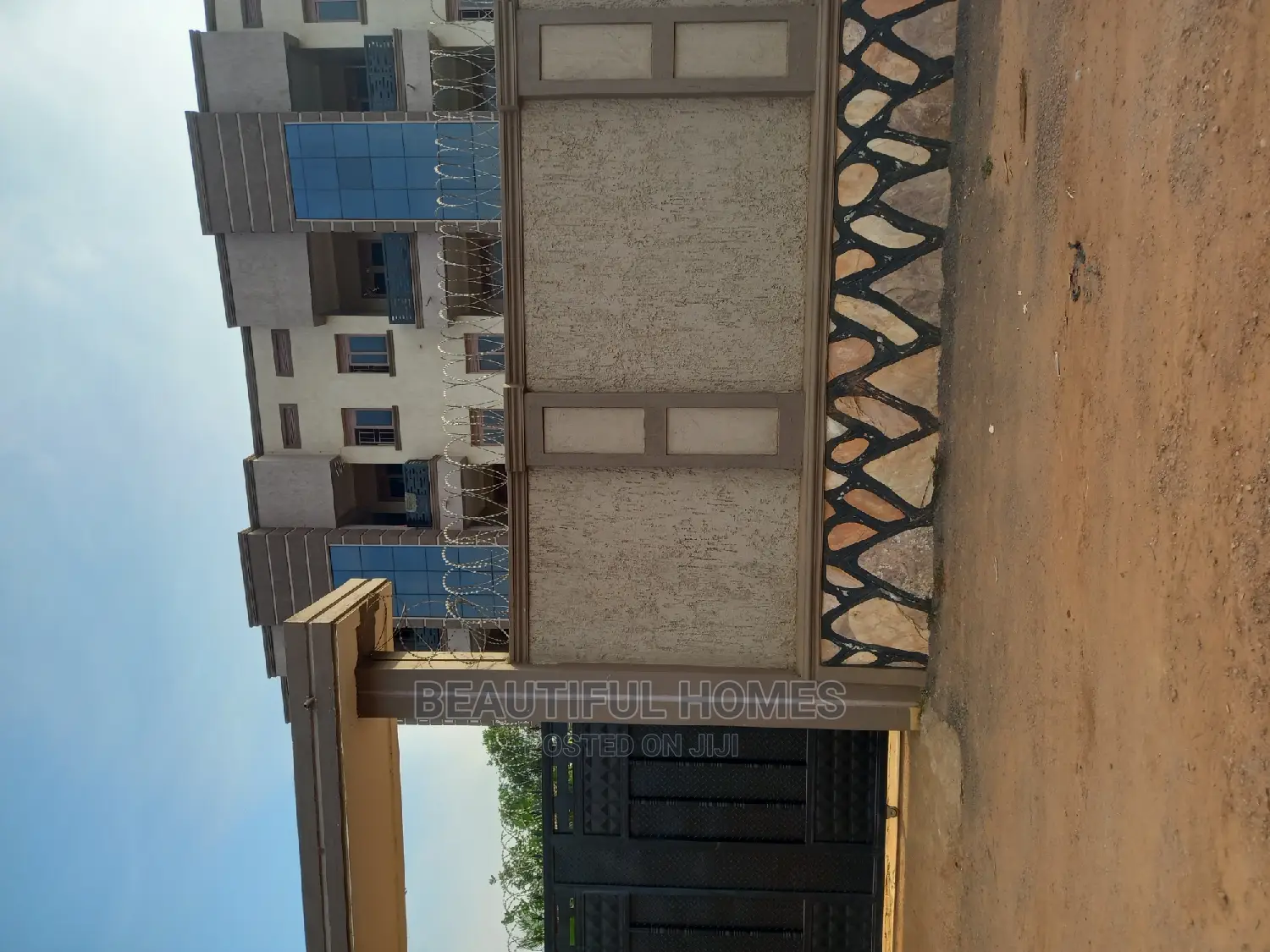 Furnished 2bdrm Block of Flats in Kyanja, Central Division for Sale in Central Division