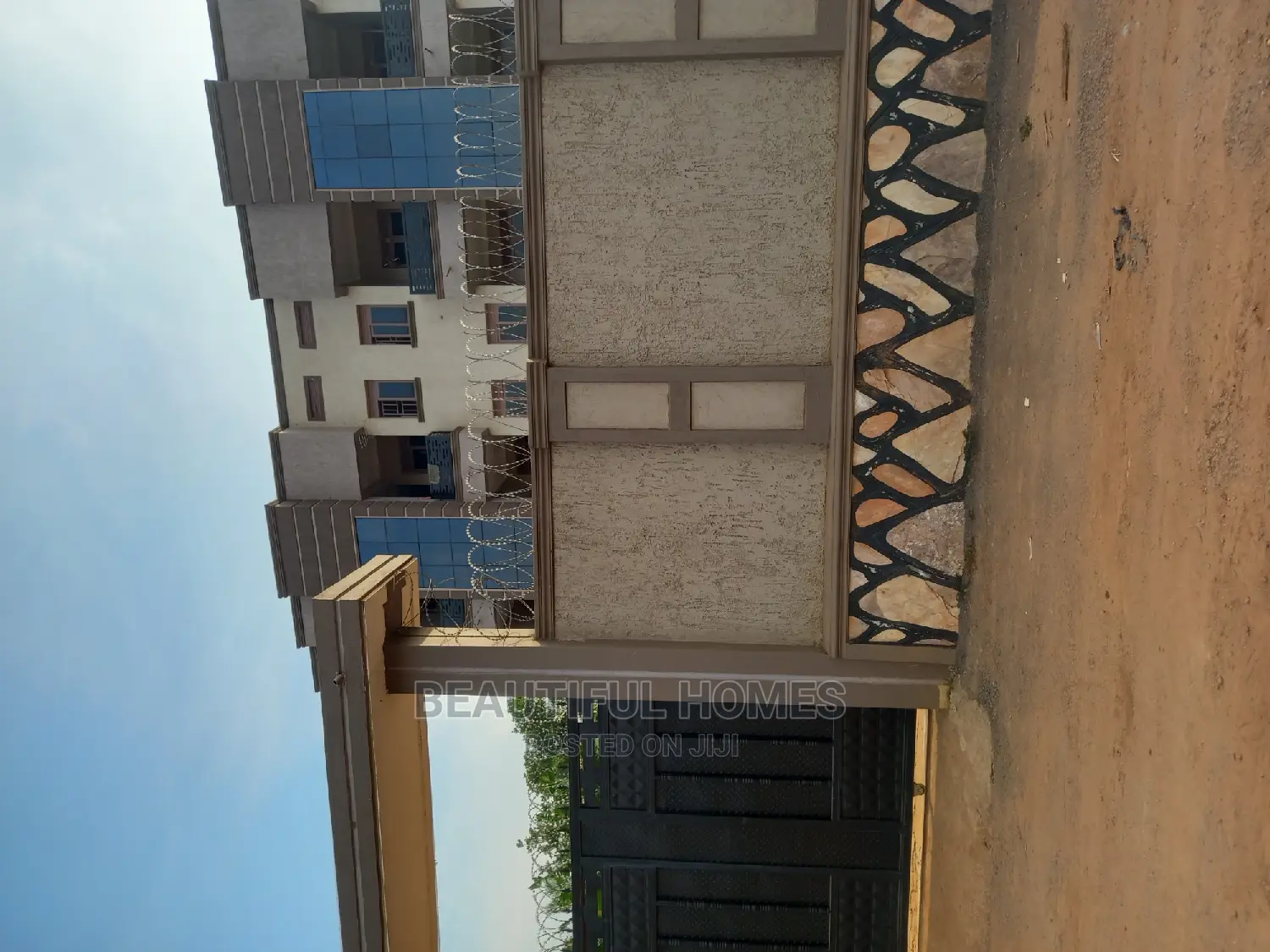 Furnished 2bdrm Block of Flats in Kyanja, Central Division for Sale in Central Division