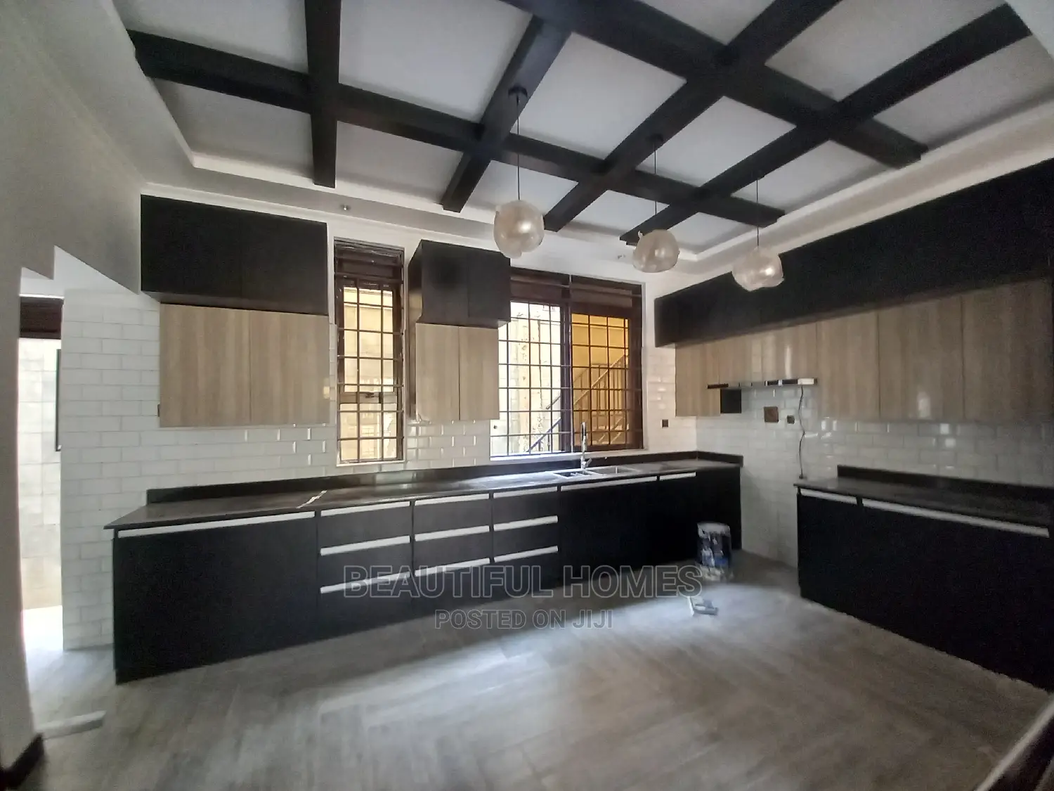 Furnished 6bdrm Mansion in Kyanja Corporates, Central Division in Central Division