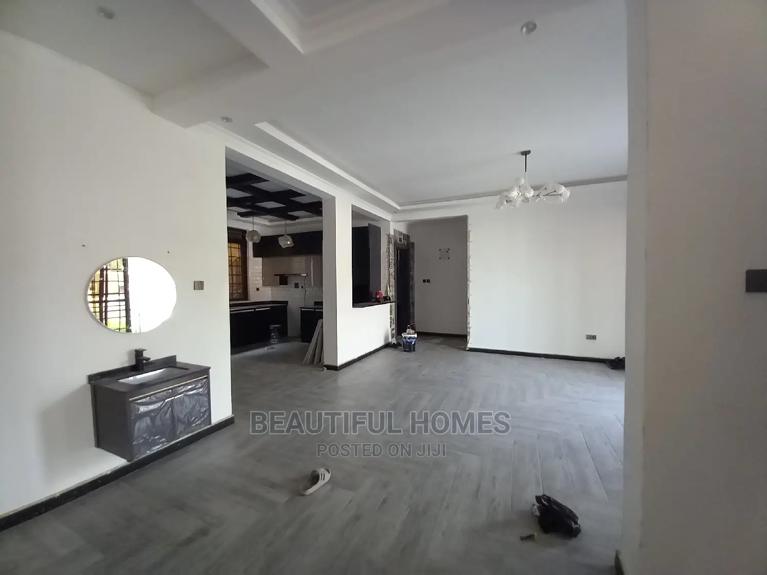 Furnished 6bdrm Mansion in Kyanja Corporates, Central Division in Central Division