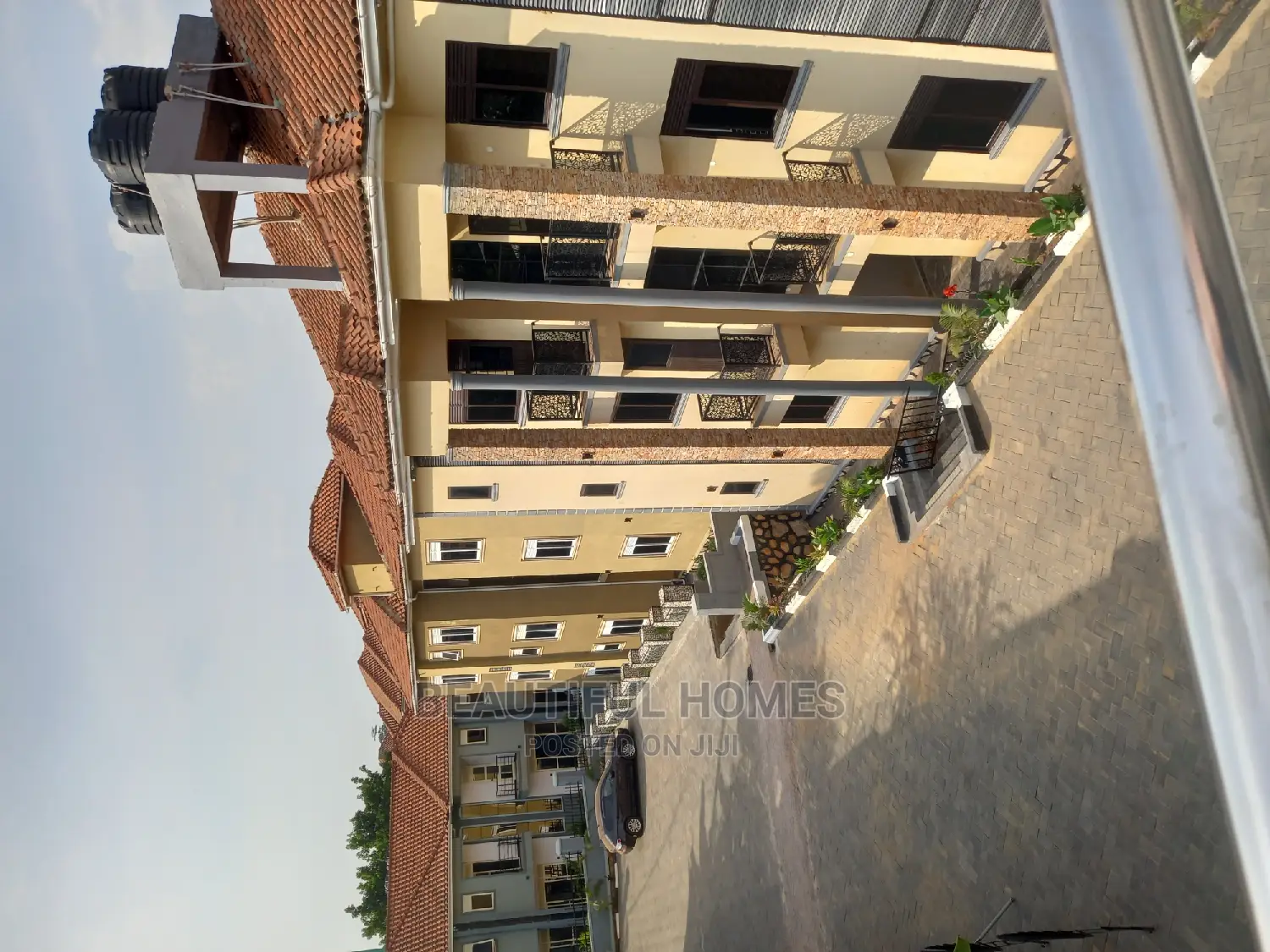 Furnished 2bdrm Block of Flats in Kyanja Corporate, Central Division in Central Division
