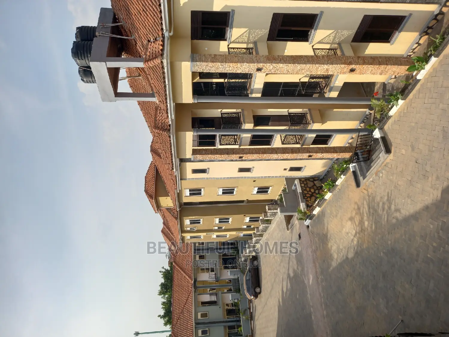 Furnished 2bdrm Block of Flats in Kyanja Corporate, Central Division in Central Division