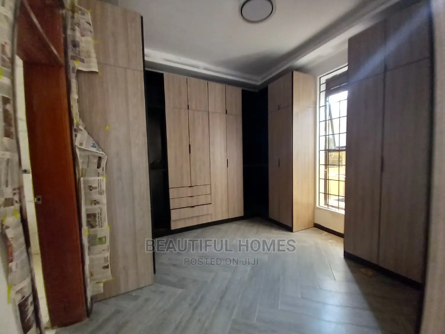 Furnished 6bdrm Mansion in Kyanja Corporate, Central Division for Sale in Central Division