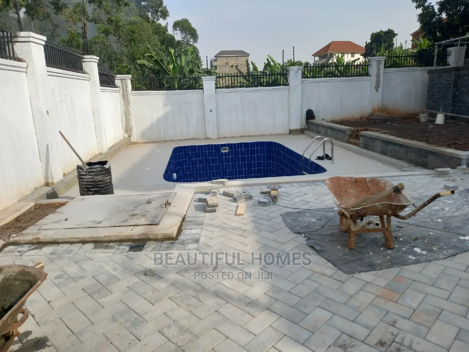 Furnished 6bdrm Duplex in Kyanja, Central Division for Sale in Central Division