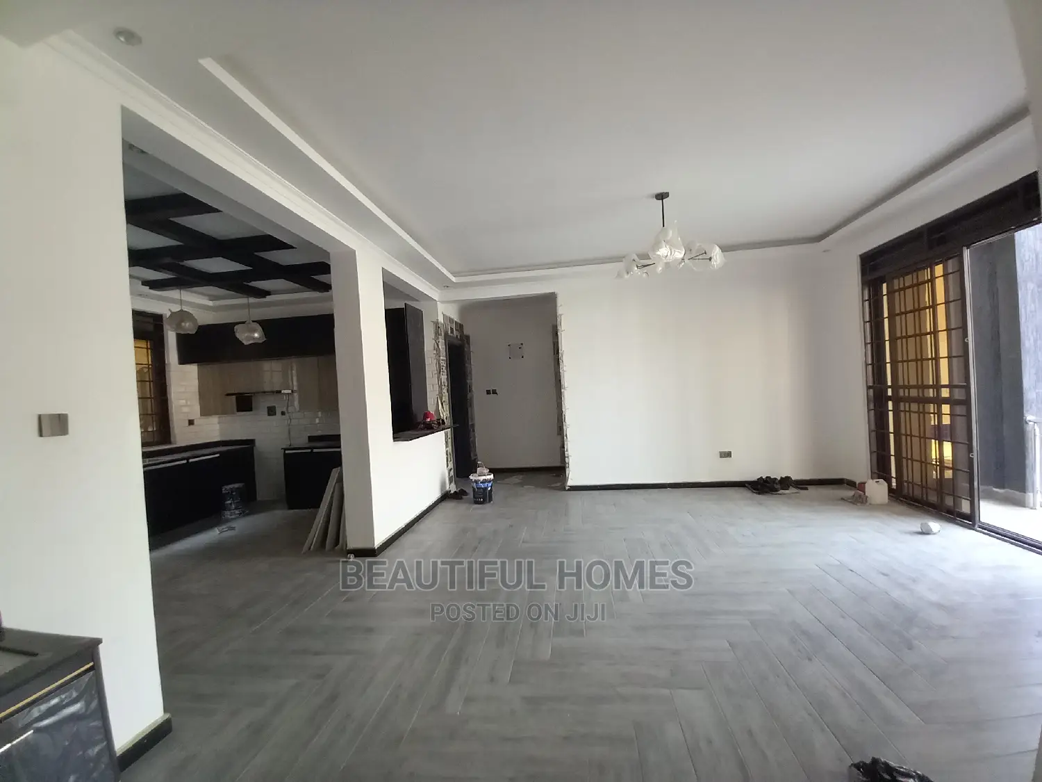 Furnished 6bdrm Mansion in Kyanja, Central Division for Sale in Central Division