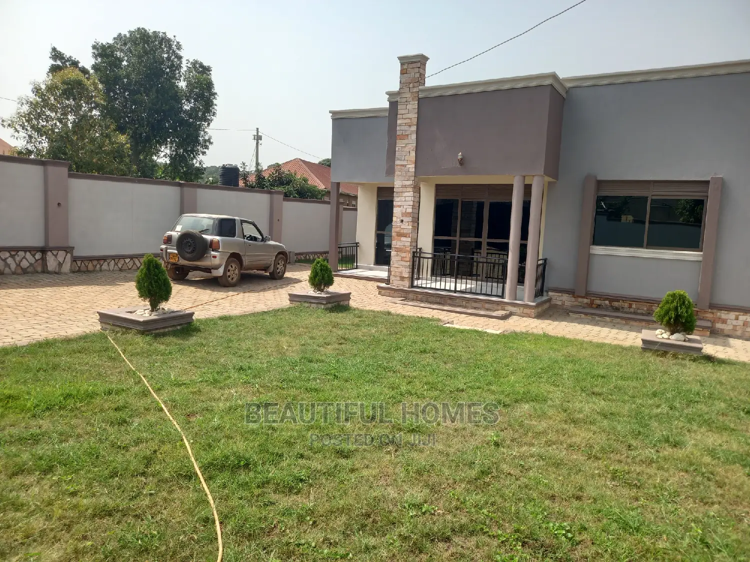 Furnished 4bdrm House in Kira for Sale in Kira