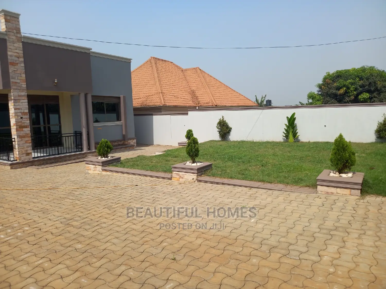 Furnished 4bdrm House in Kira for Sale in Kira