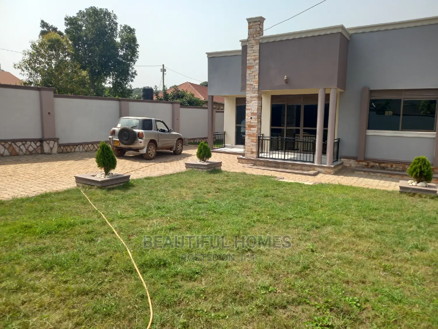 Furnished 4bdrm House in Kira for Sale in Kira