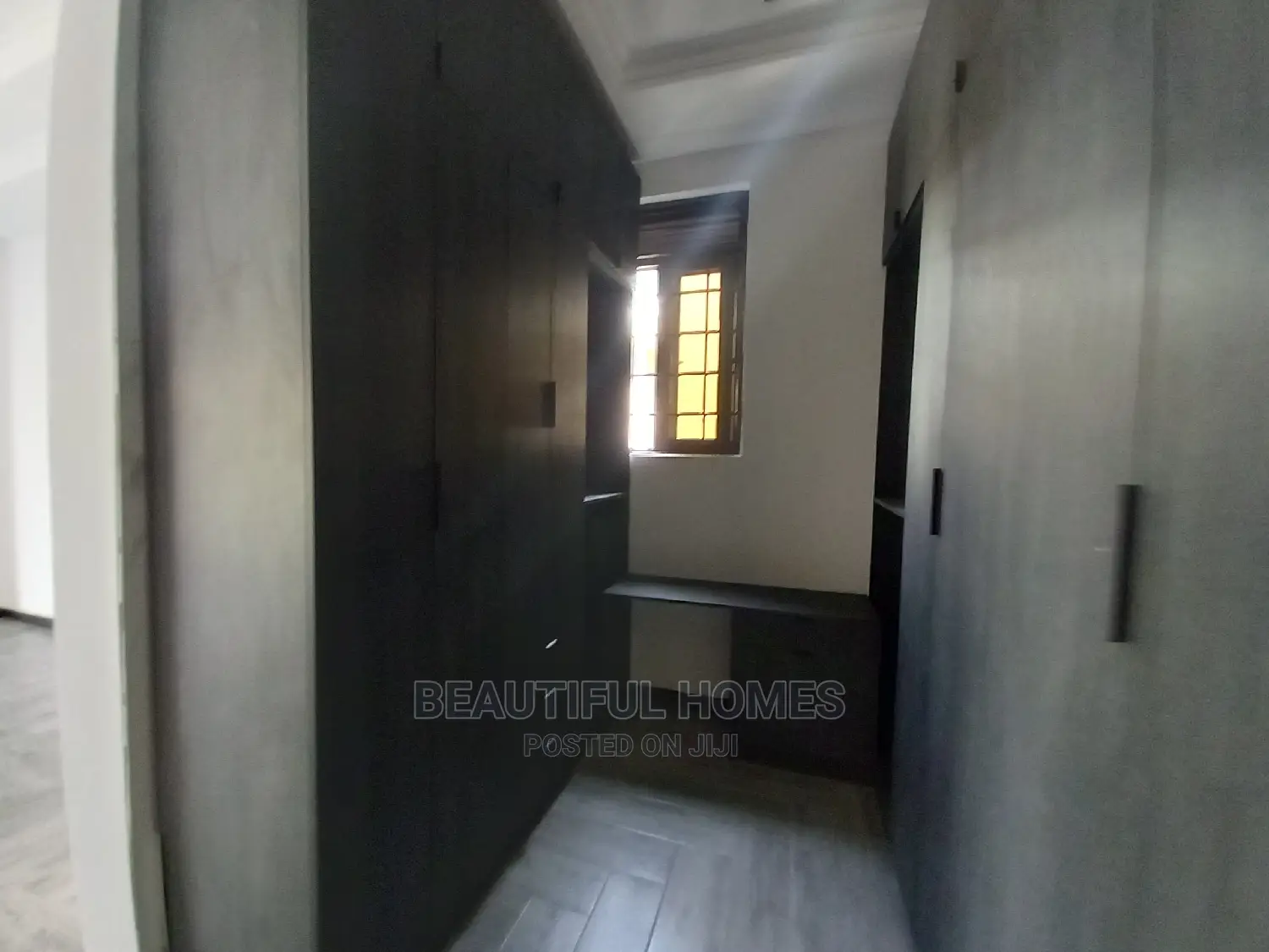 Furnished 4bdrm Mansion in Kyanja, Central Division for Sale in Central Division