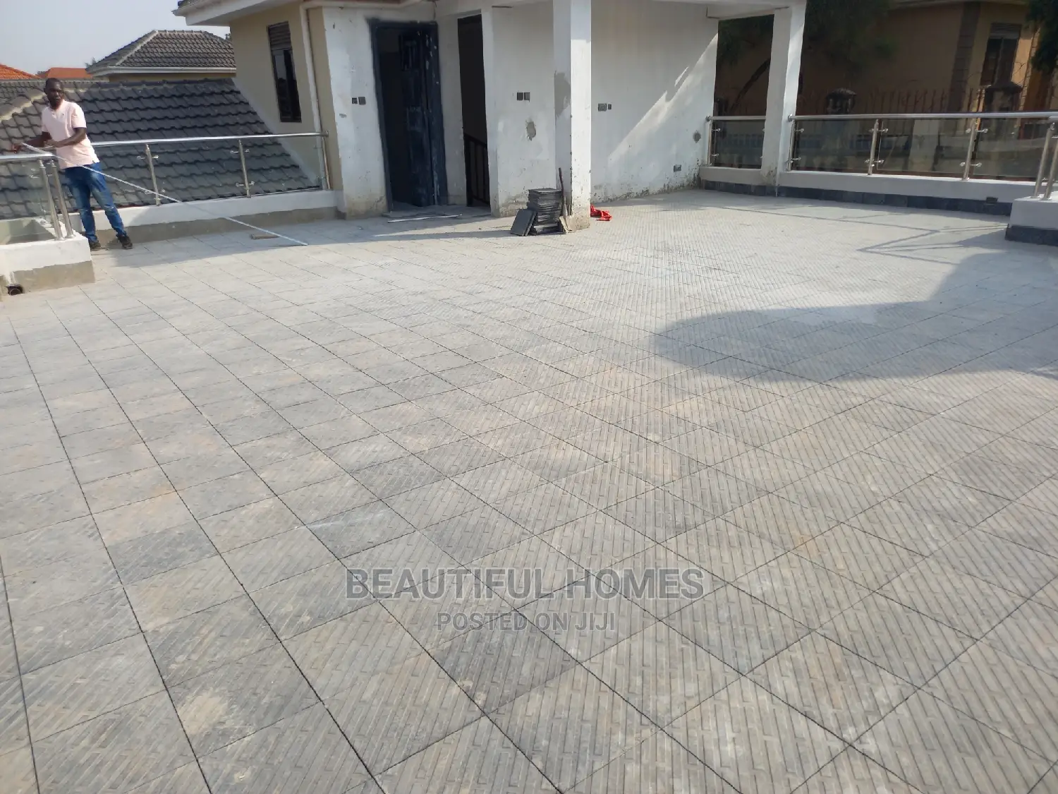 Furnished 6bdrm Mansion in Kyanja Wealthy, Central Division for Sale in Central Division