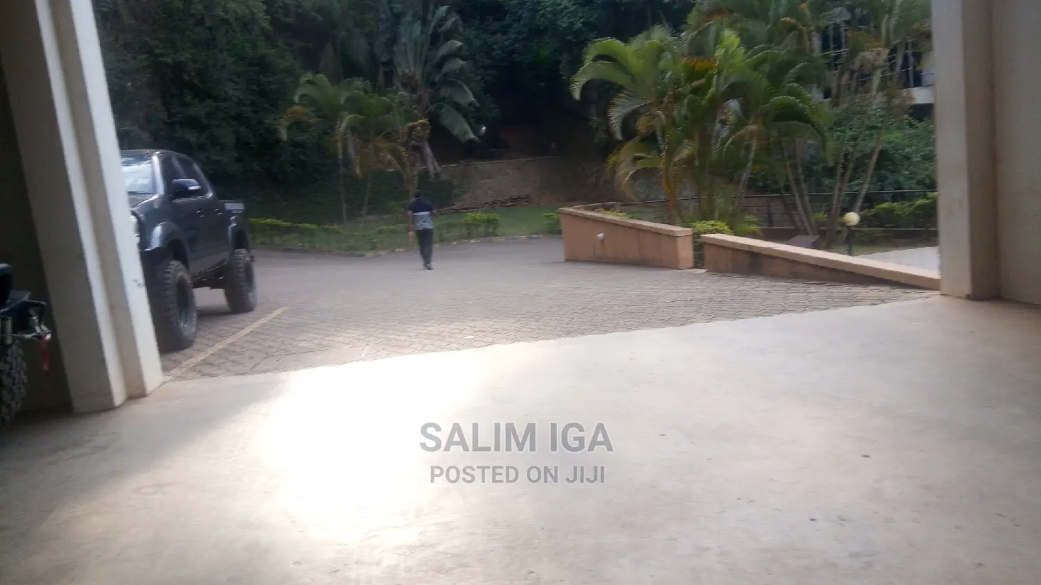 Furnished 2bdrm Block of Flats in Kololo Property, Central Division in Central Division