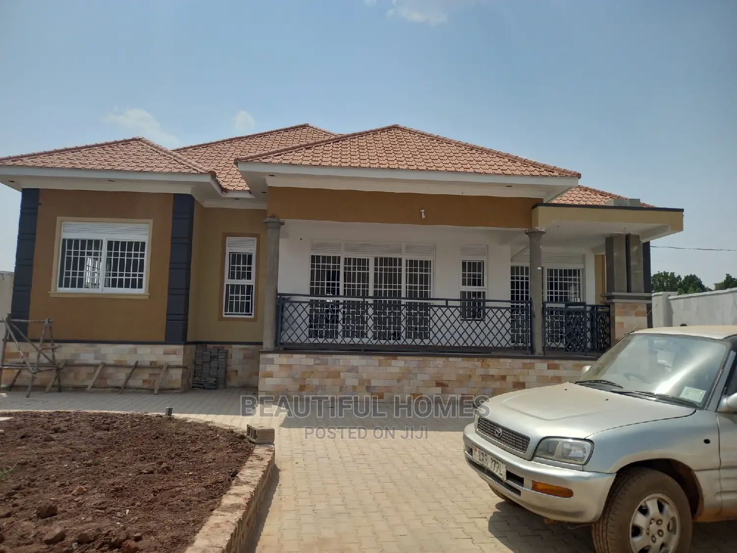 Furnished 4bdrm Bungalow in Kira for Sale in Kira