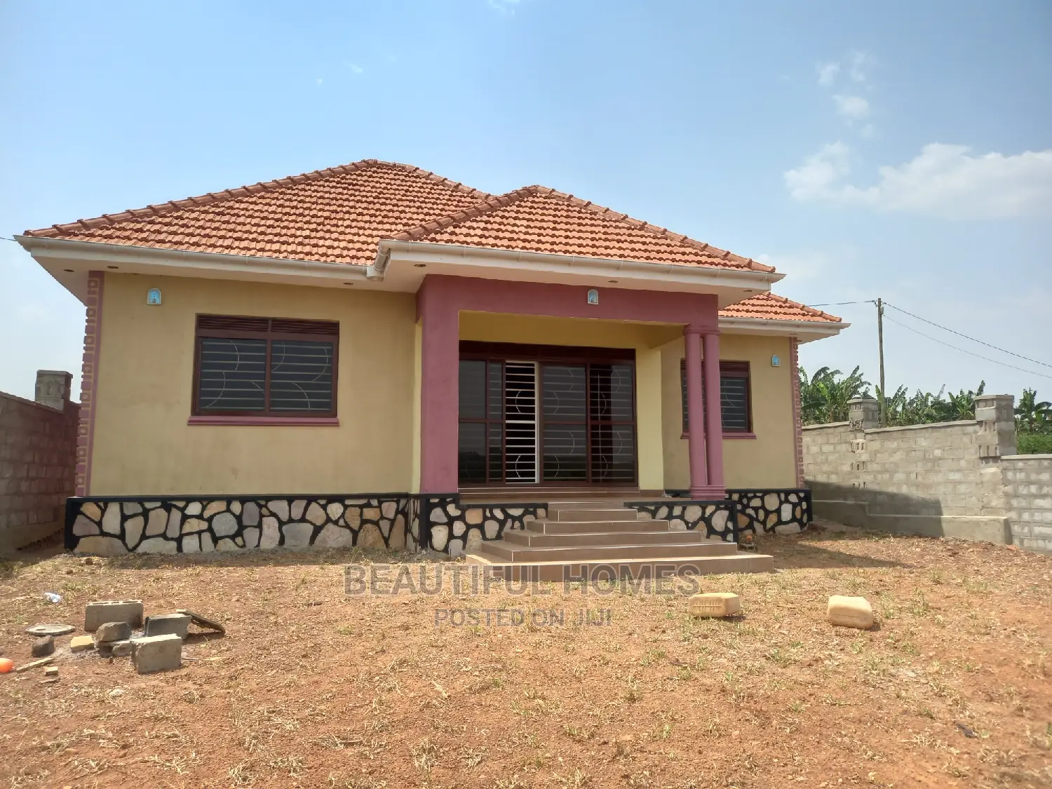 Furnished 4bdrm House in Kira for Sale in Kira