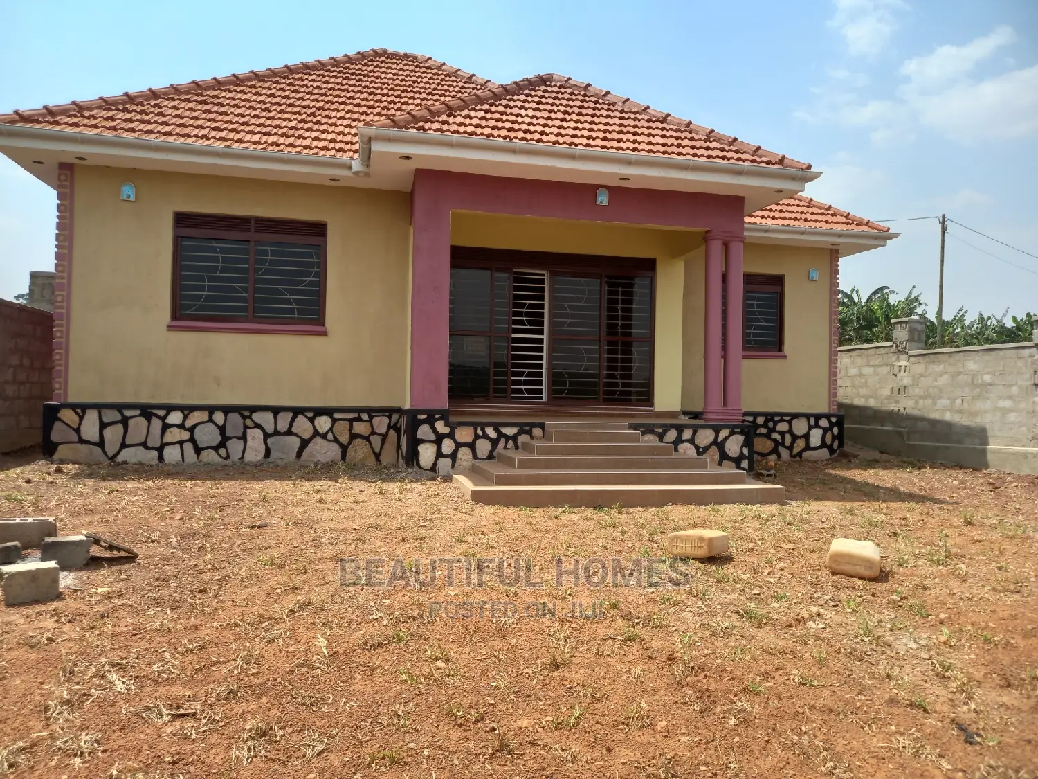 Furnished 4bdrm House in Kira for Sale in Kira