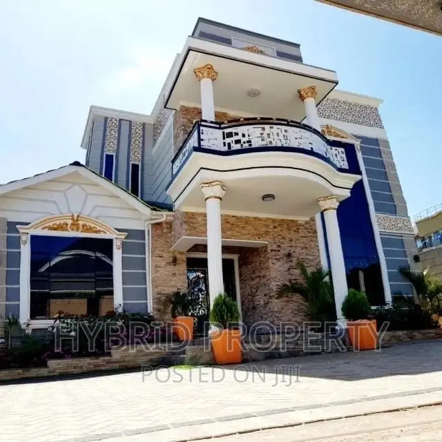 Furnished 5bdrm Mansion in Nansana Kabulegwa for sale in Wakiso / Wakiso