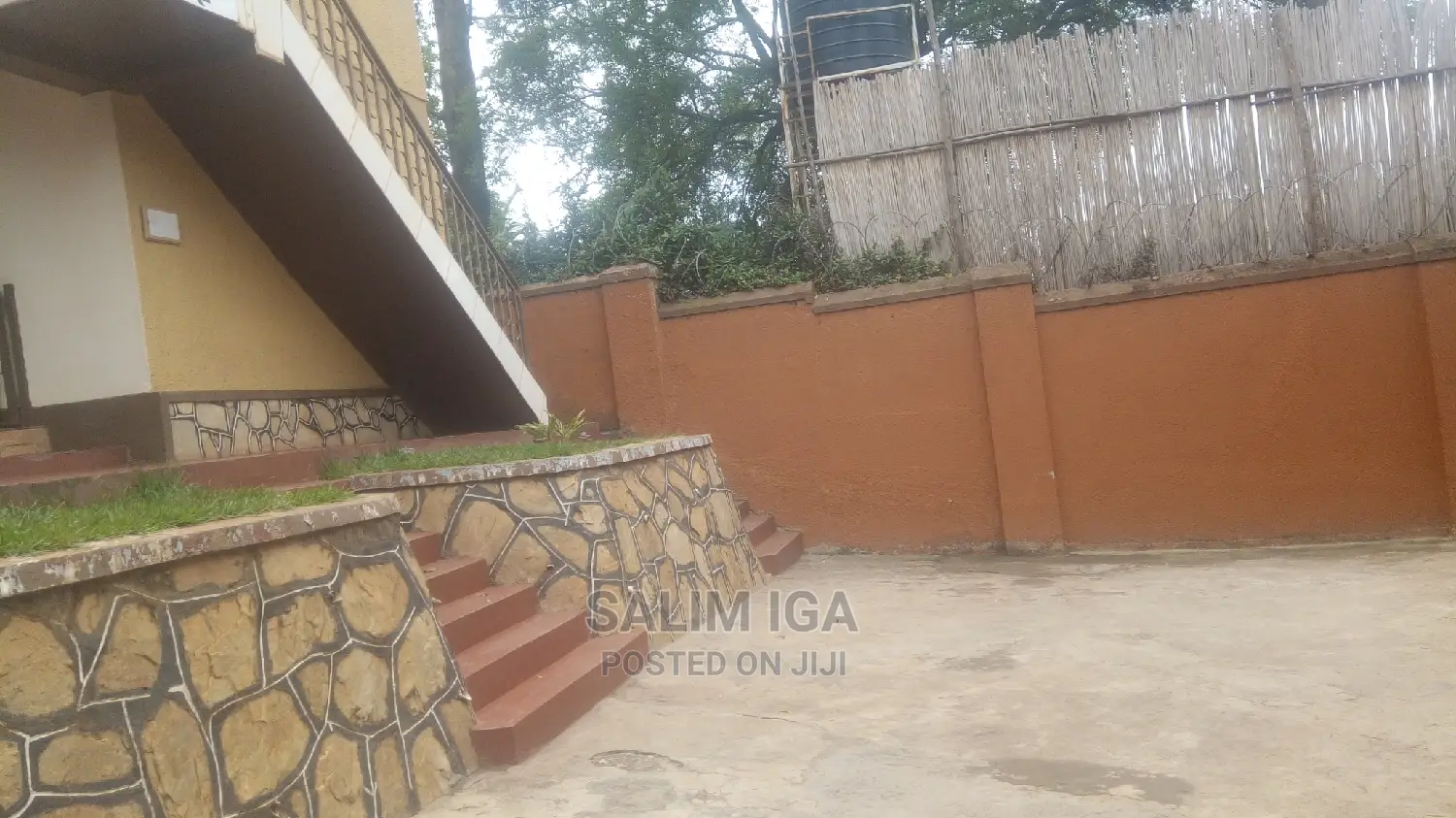 3bdrm Duplex in Kololo Property, Central Division for Rent in Central Division