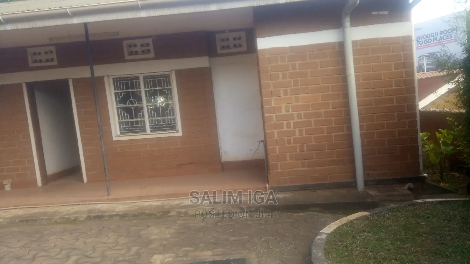 3bdrm Bungalow in Kololo Property, Central Division for Rent in Central Division