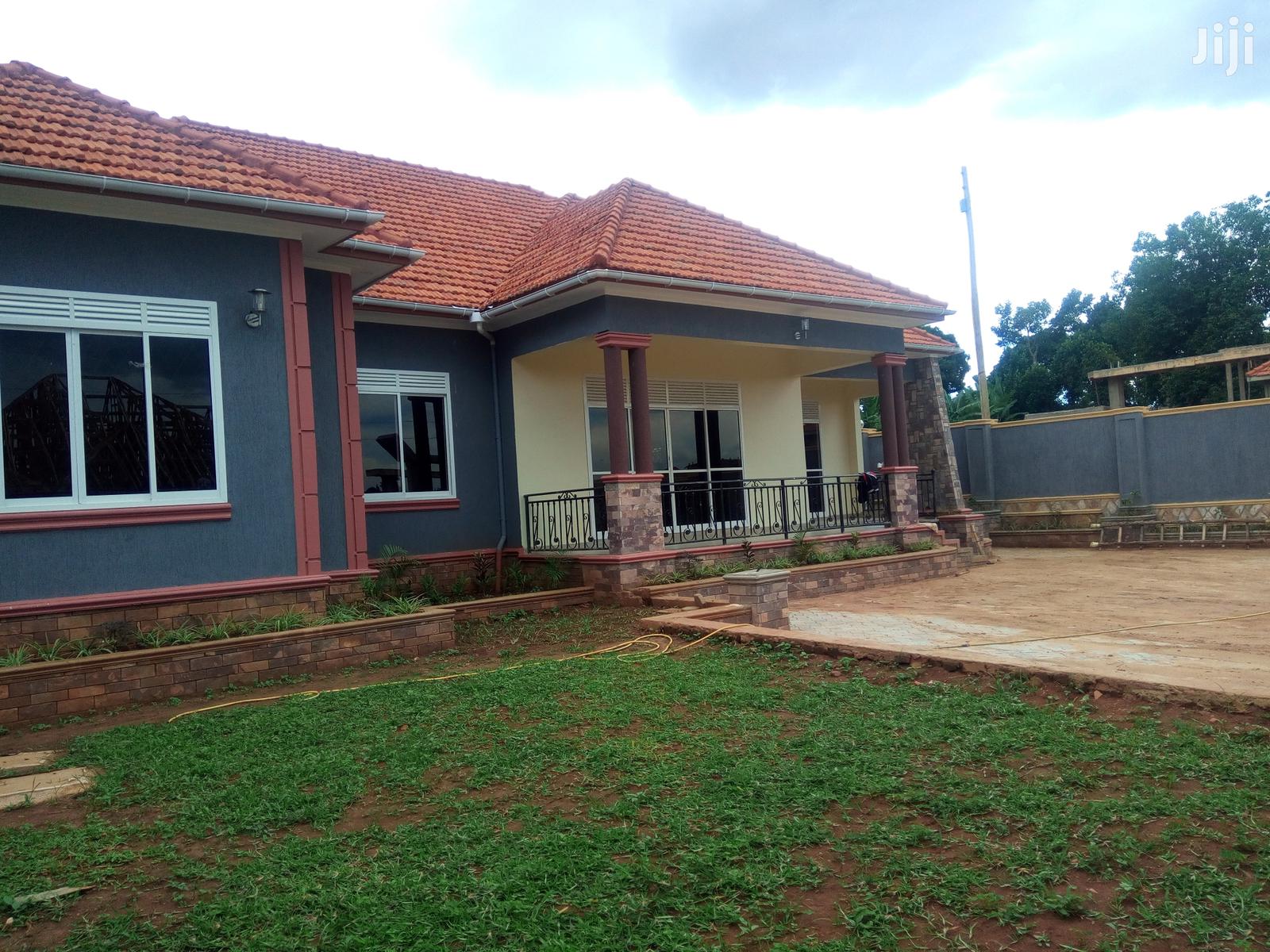 Kisaasi Absolute Mansion on Sell in Kampala