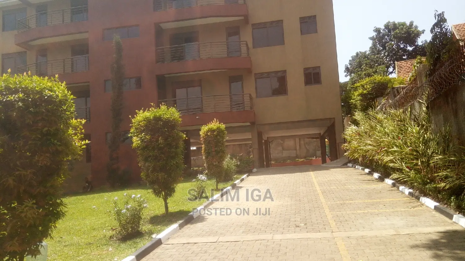 10bdrm Block of Flats in Kololo Property, Central Division for Rent in Central Division