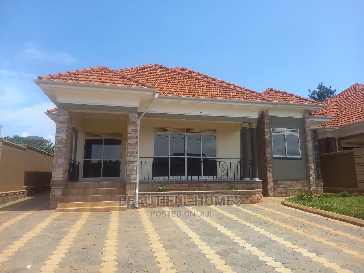 Furnished 4bdrm House in Kira Posh for Sale in Kira