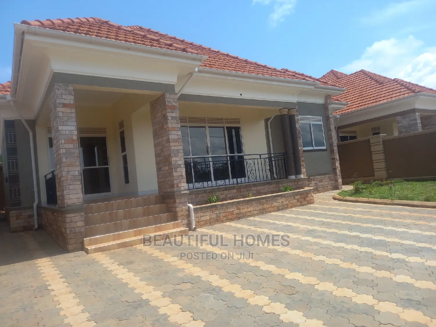 Furnished 4bdrm Bungalow in Kira for Sale in Kira