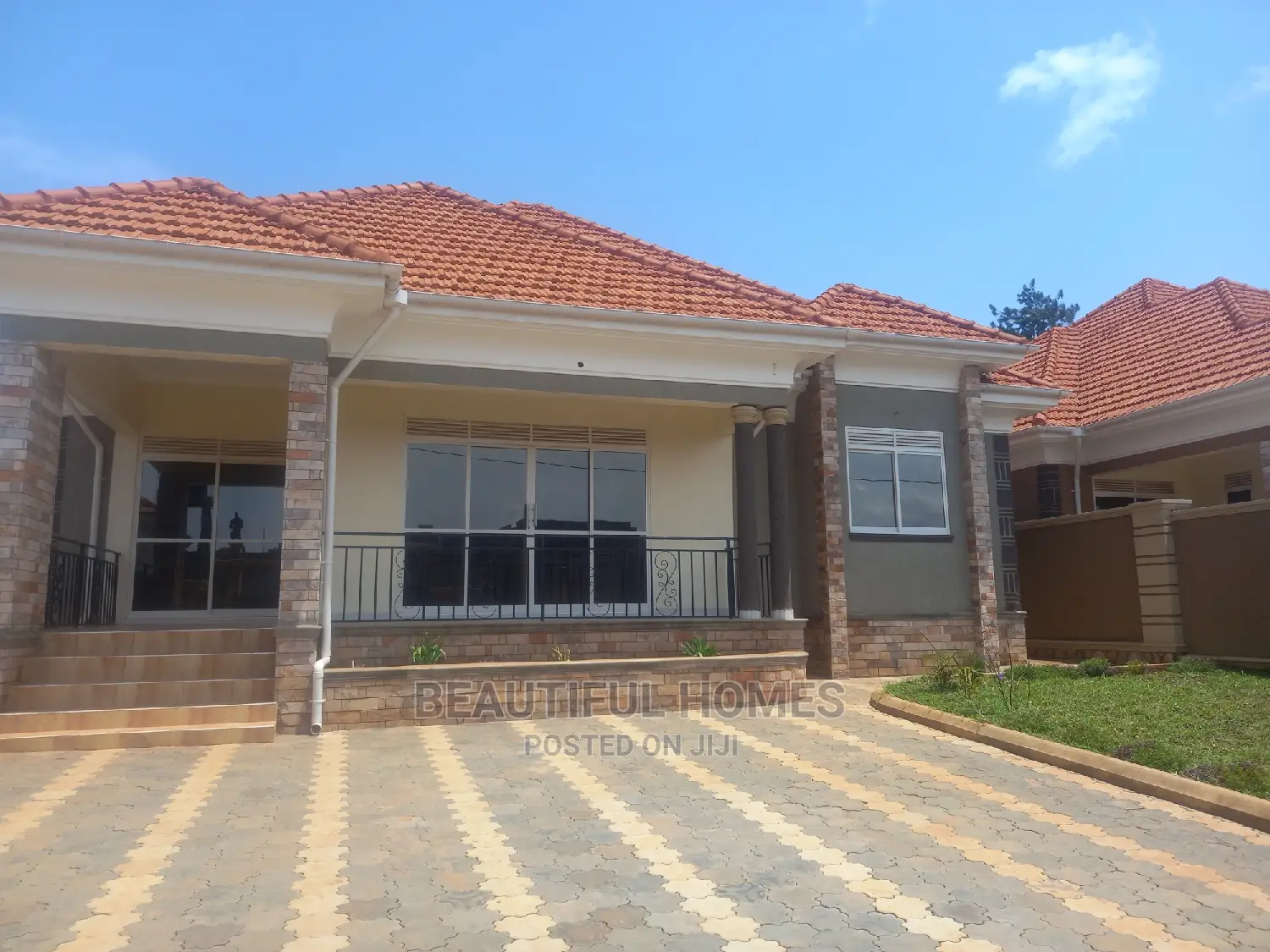 Furnished 4bdrm Bungalow in Kira for Sale in Kira