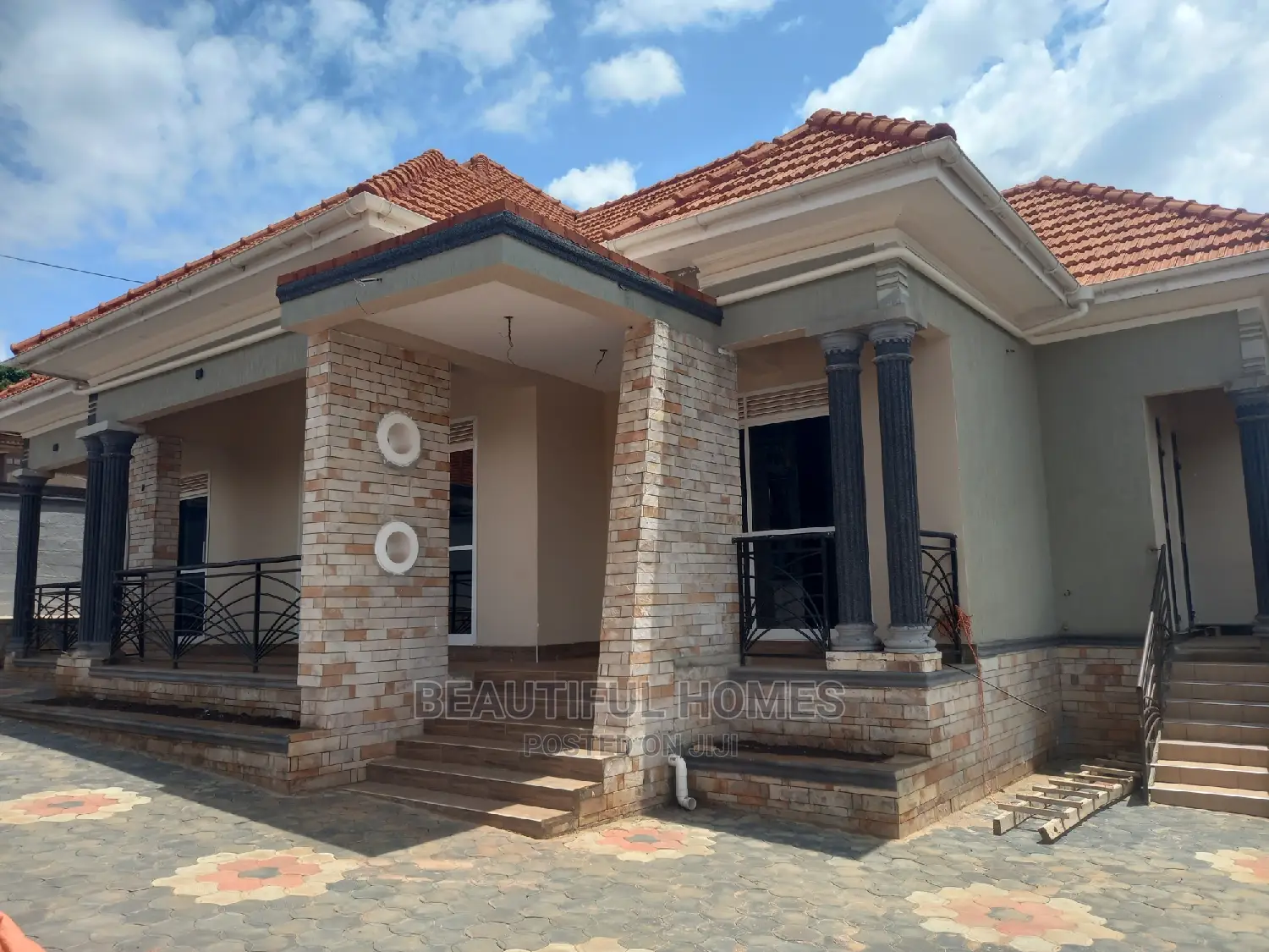 Furnished 4bdrm Bungalow in Kira Wealthy for Sale in Kira