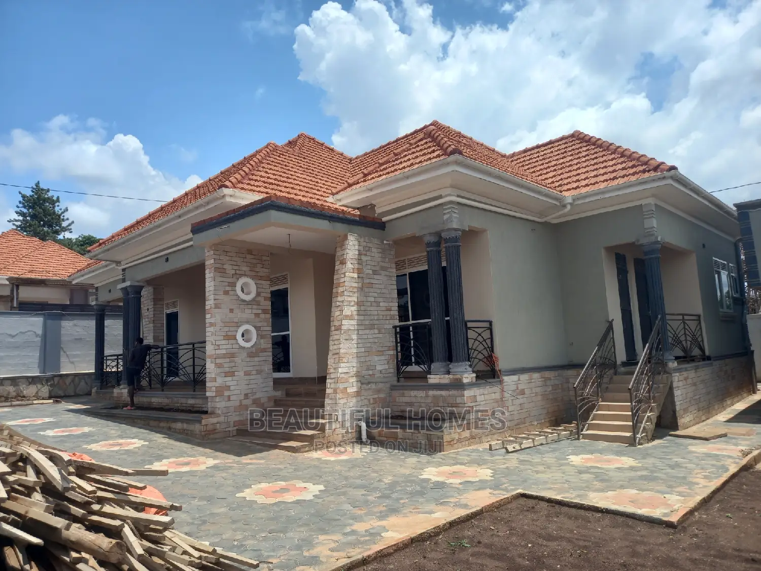 Furnished 4bdrm Bungalow in Kira for sale in Kira