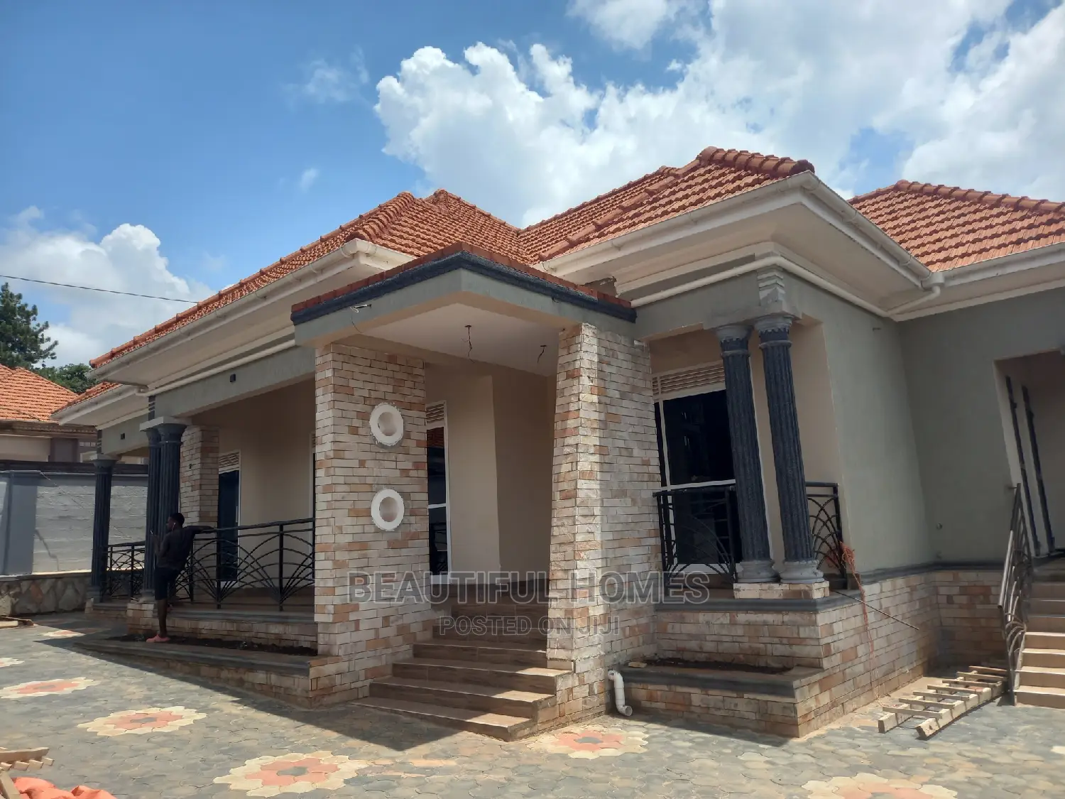 Furnished 4bdrm House in Kira for Sale in Kira