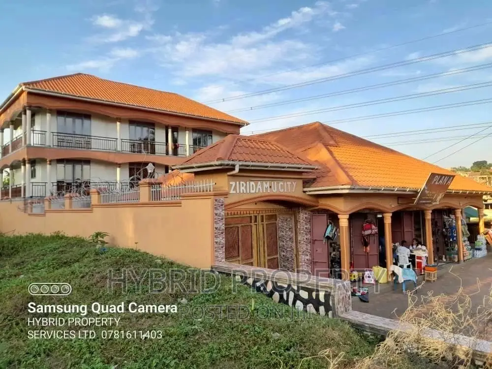 Commercial Building for Sale in Nansana Along Hoima Road. in Wakiso / Wakiso