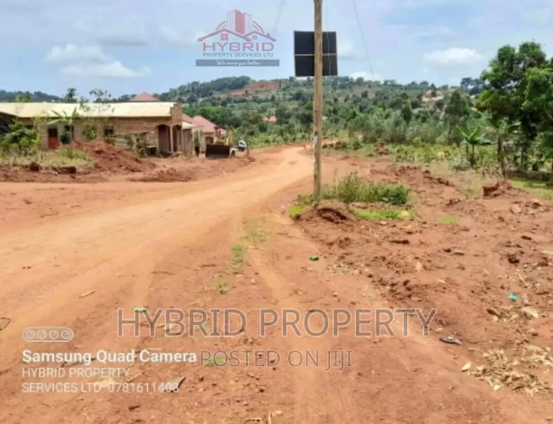 Prime Plots For Sale At Our Maya~Nanziga Estate~Masaka Road. in Nsangi