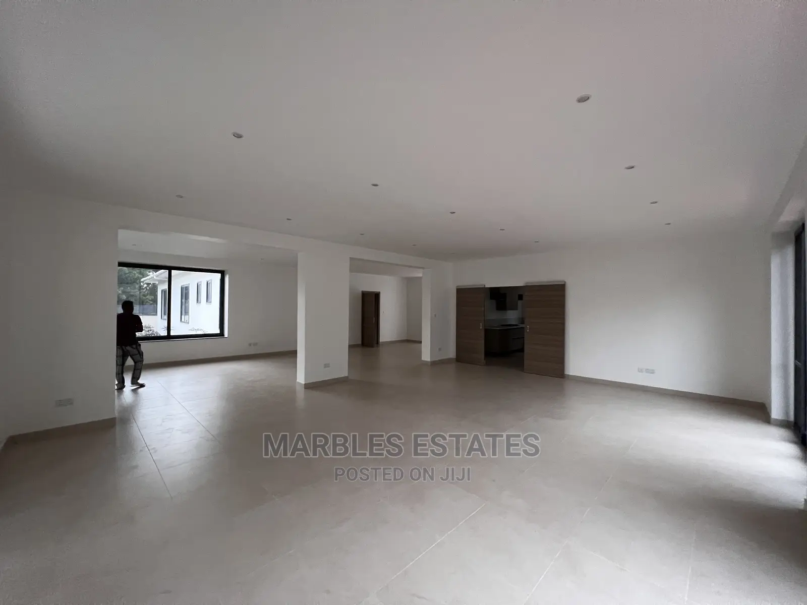 5bdrm Bungalow in Kololo, Central Division for sale in Central Division