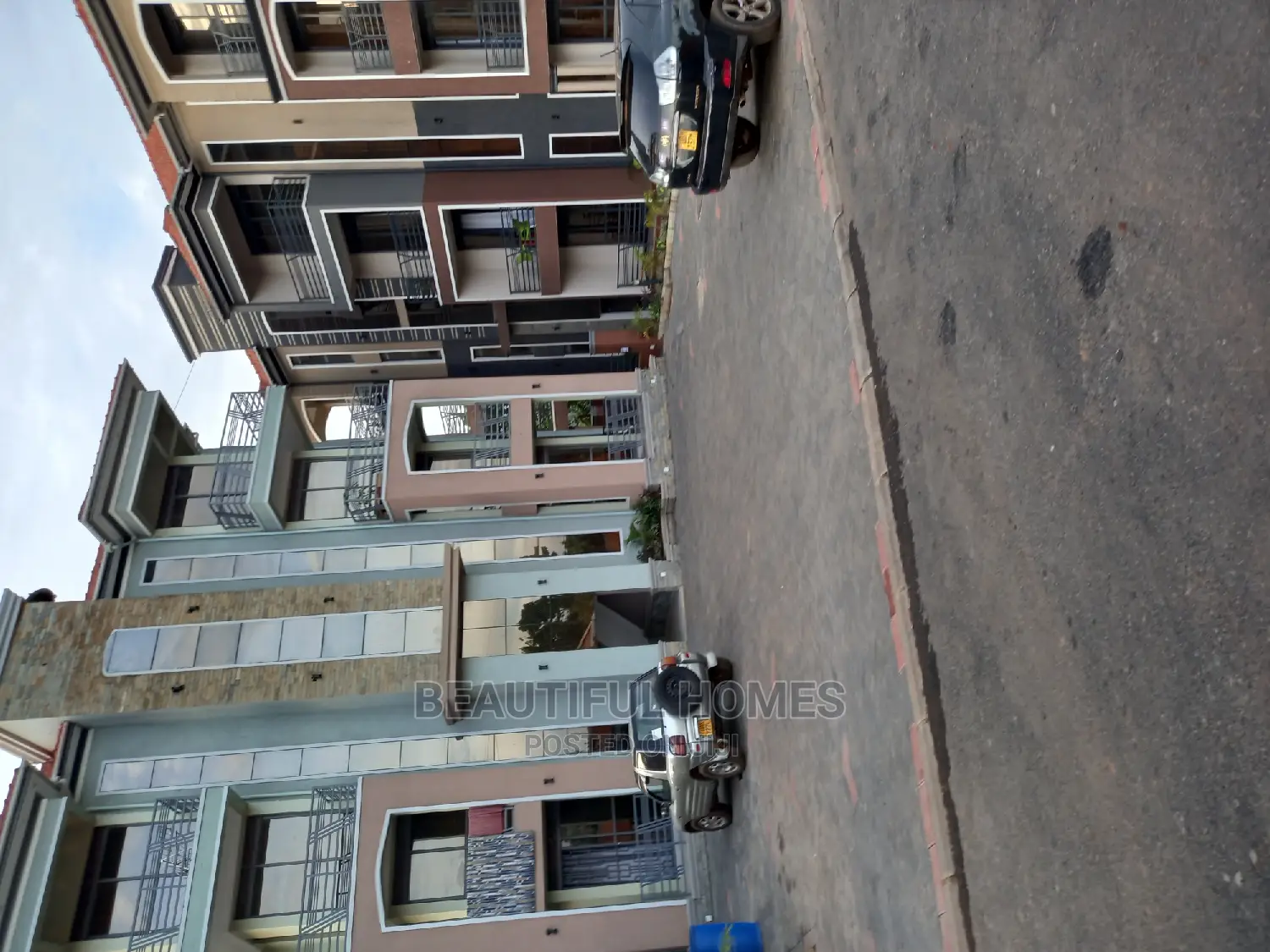 Furnished 2bdrm Block of Flats in Kyanja First Class, Central Division in Central Division