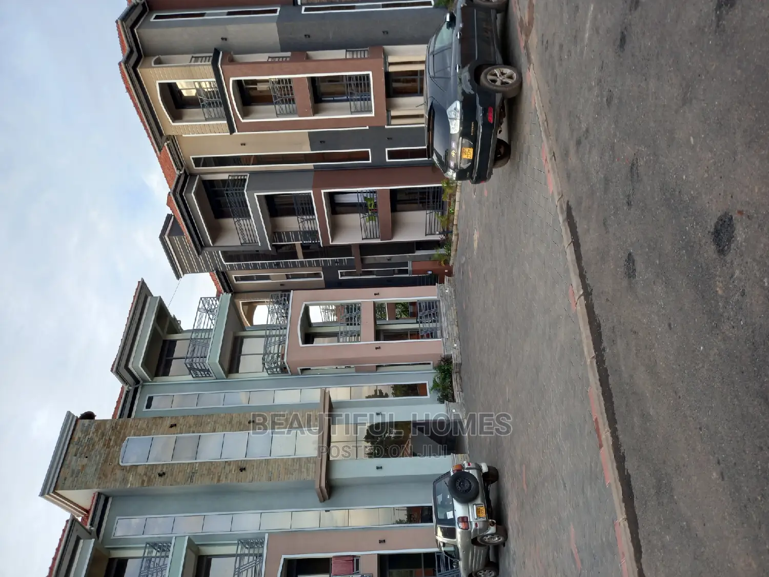 Furnished 2bdrm Block of Flats in Kyanja First Class, Central Division in Central Division