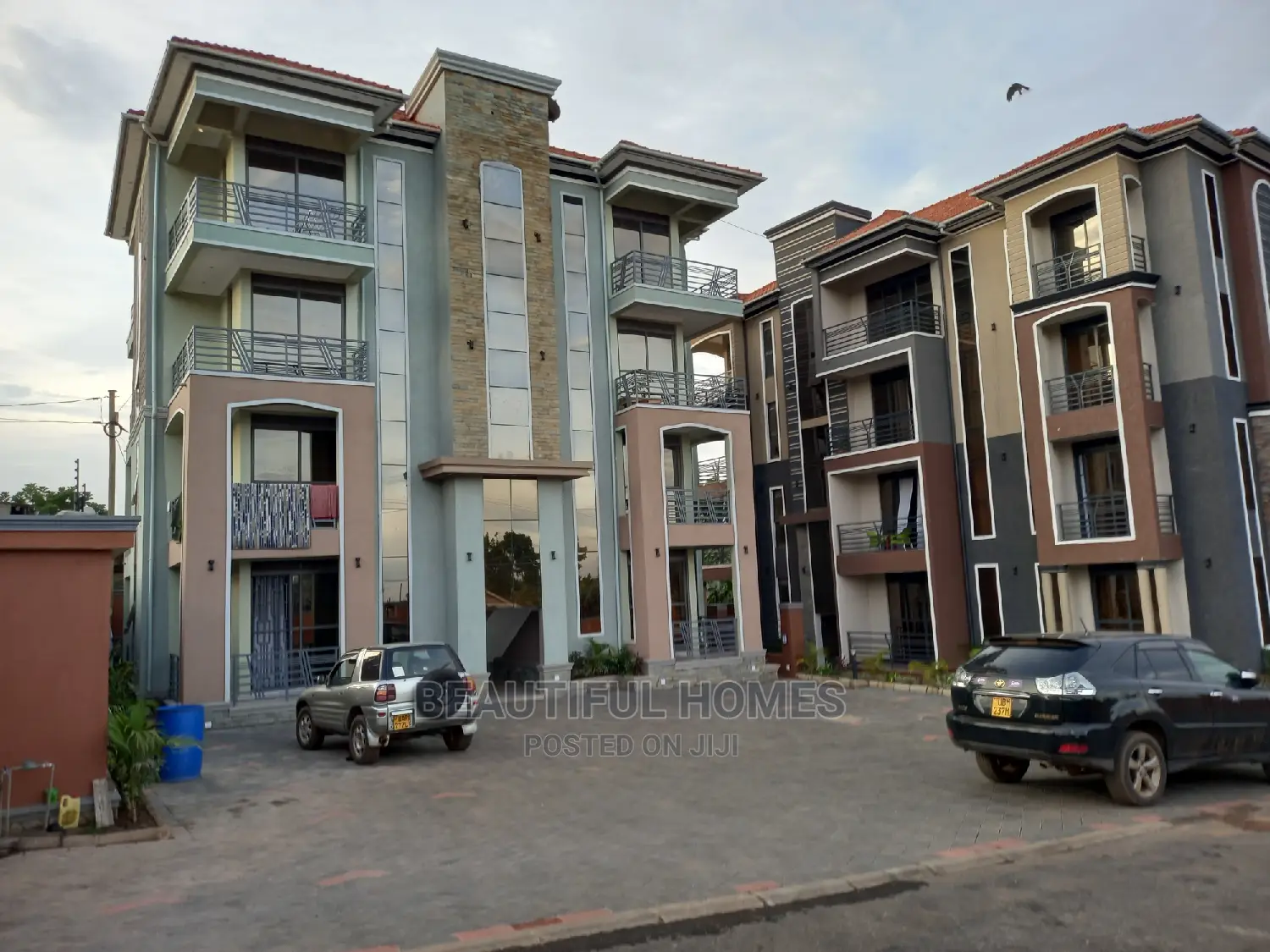 Furnished 2bdrm Block of Flats in Kyanja First Class, Central Division in Central Division