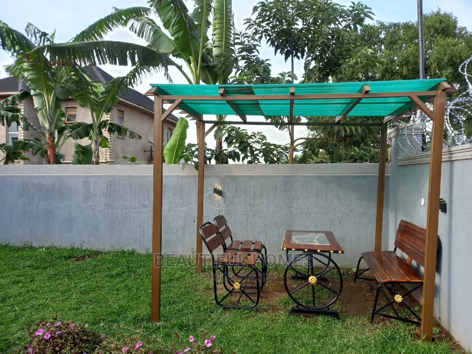 Furnished 4bdrm Maisonette in Kira for Sale in Kira