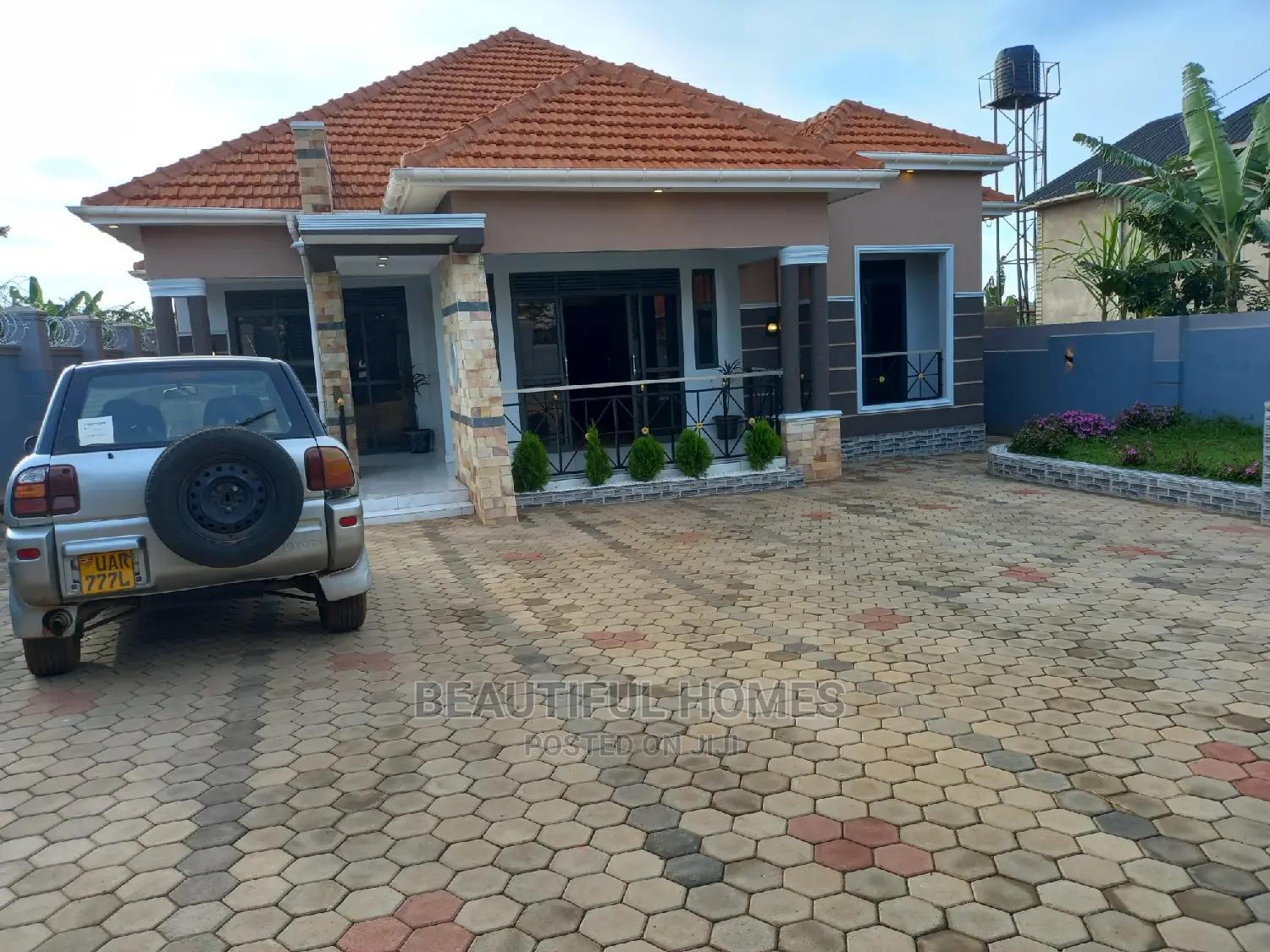 Furnished 4bdrm Bungalow in Kira for Sale in Kira