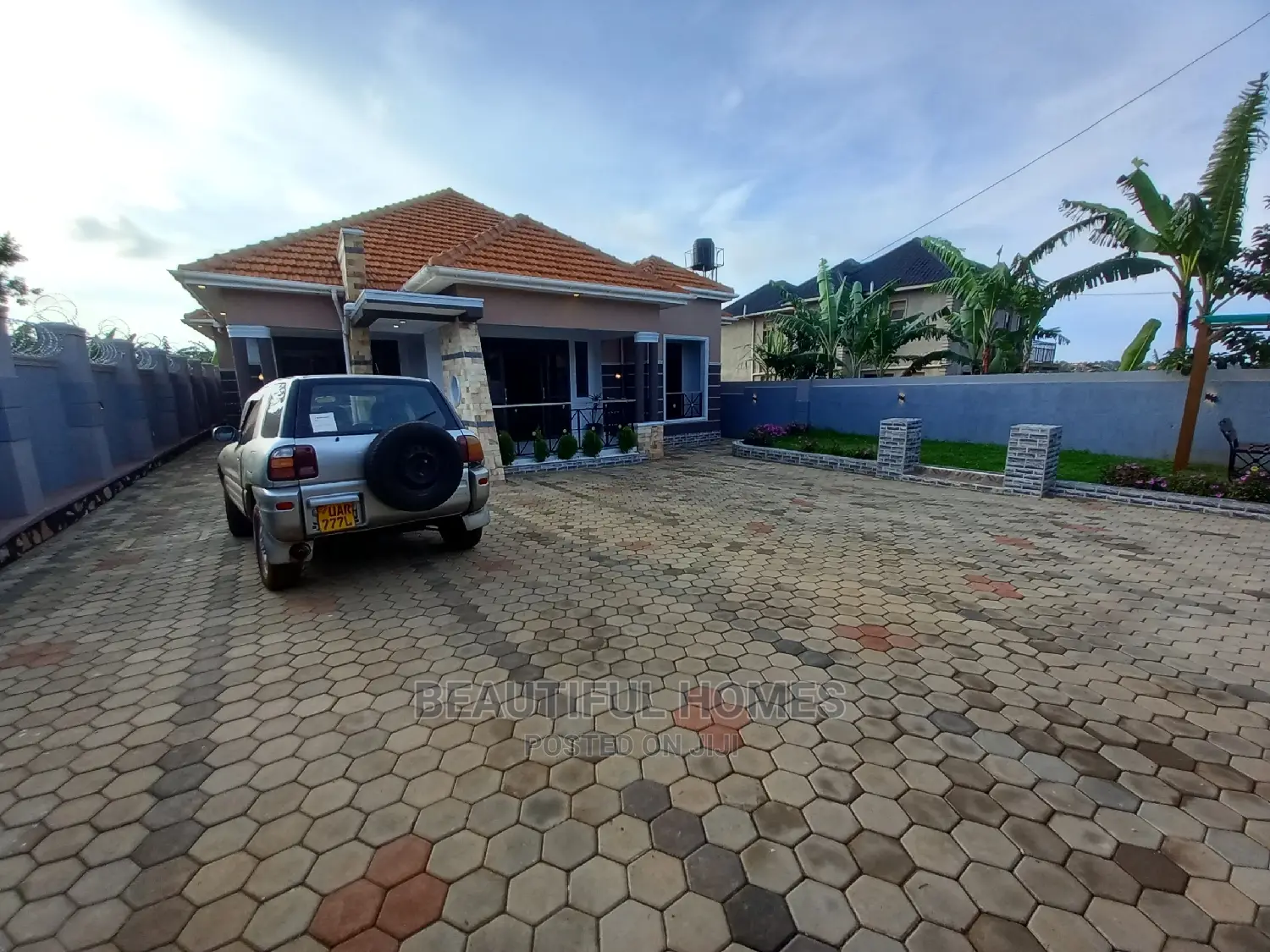 Furnished 4bdrm Bungalow in Kira for Sale in Kira