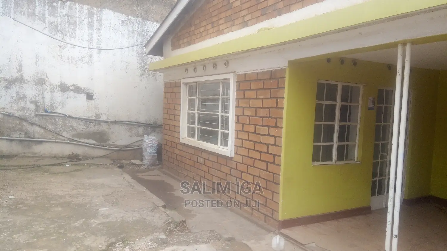 3bdrm Bungalow in Kololo Property, Central Division for Rent in Central Division