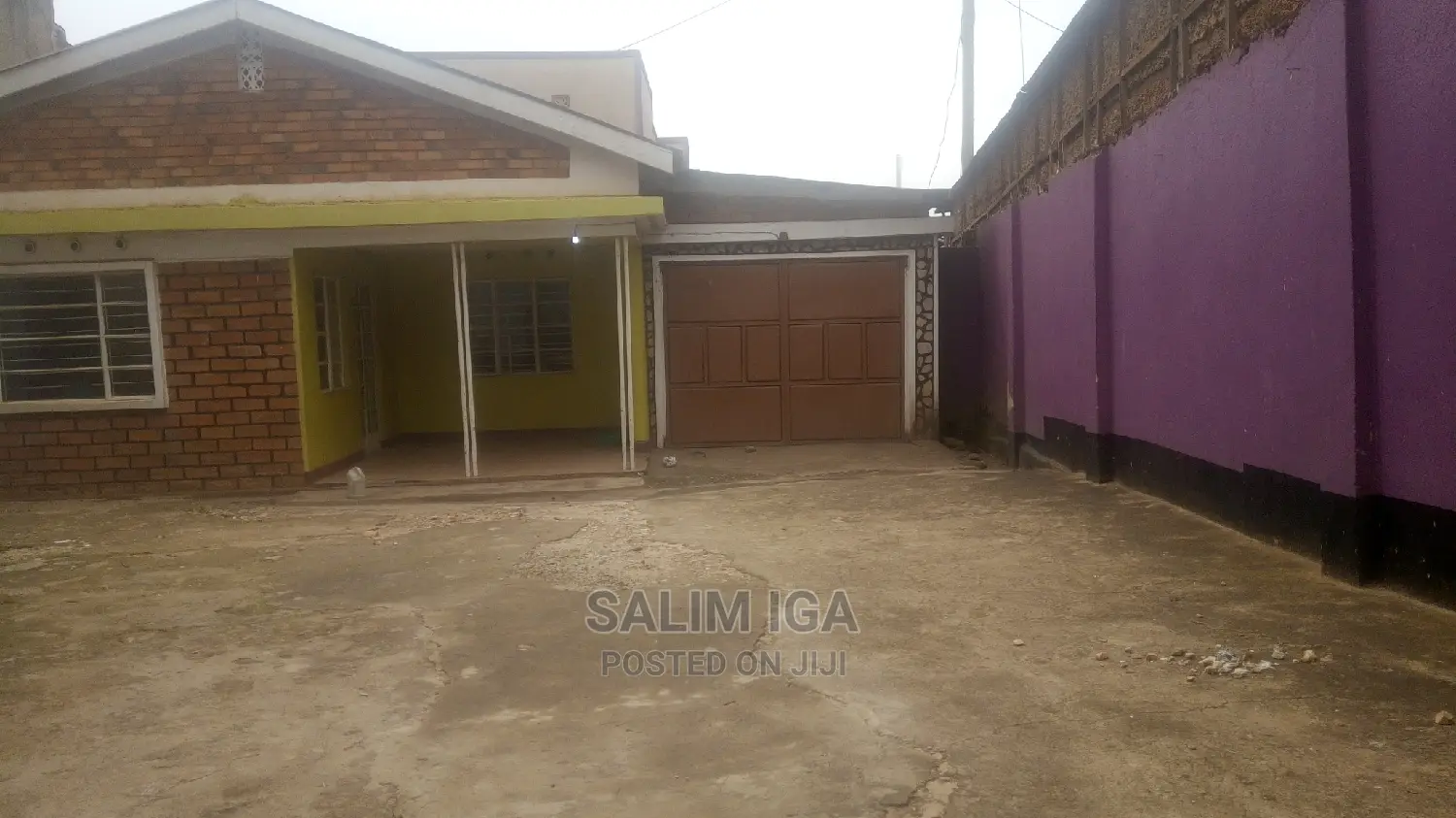 3bdrm Bungalow in Kololo Property, Central Division for Rent in Central Division