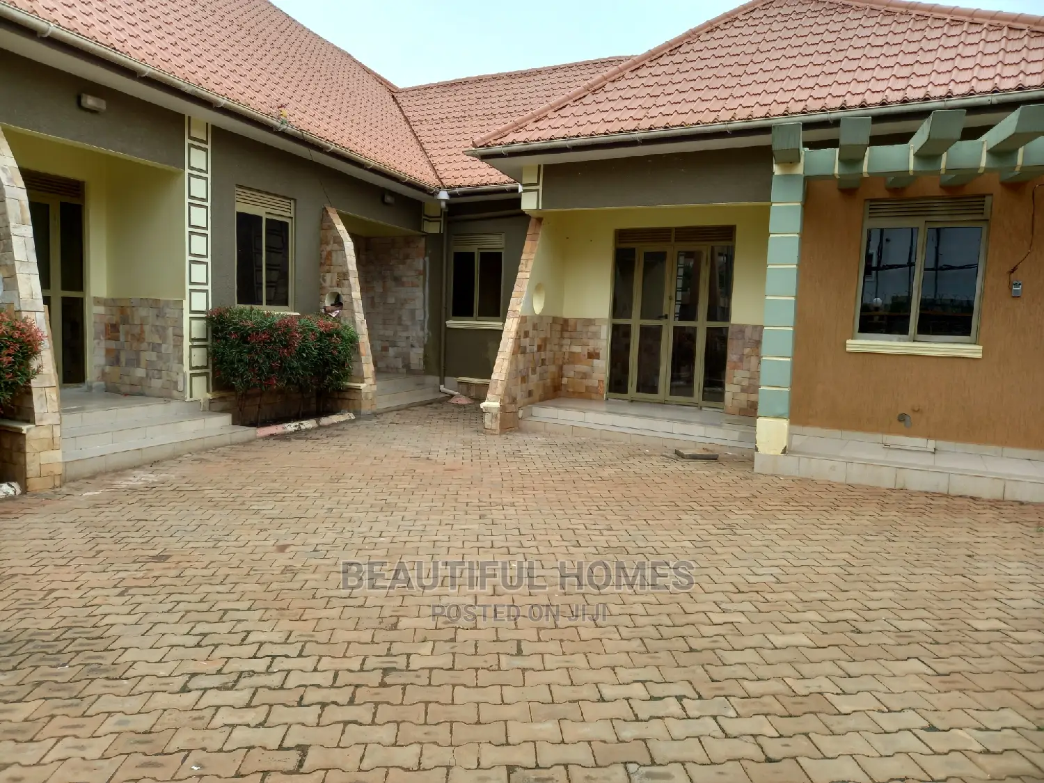 Furnished 1bdrm Apartment in Kira, Central Division for Sale in Central Division