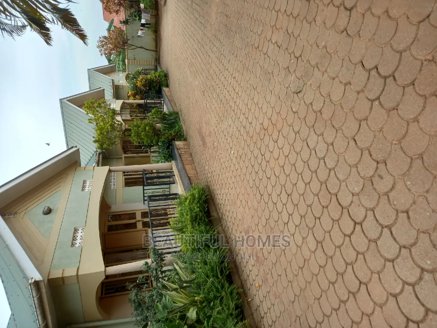 Furnished 2bdrm Apartment in Kyaliwajjara, Kira for Sale in Kira