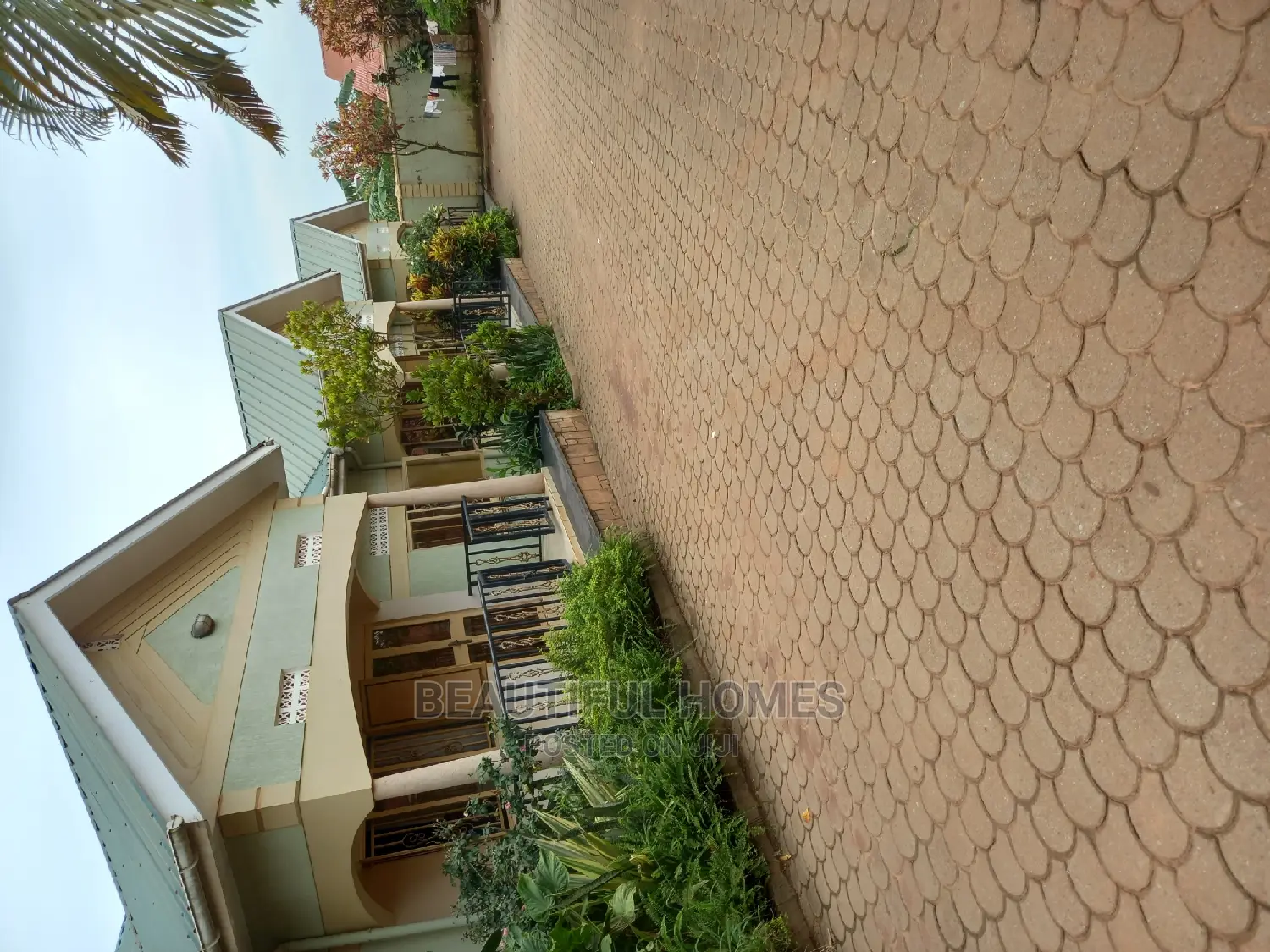 Furnished 2bdrm Apartment in Kyaliwajjara, Kira for Sale in Kira