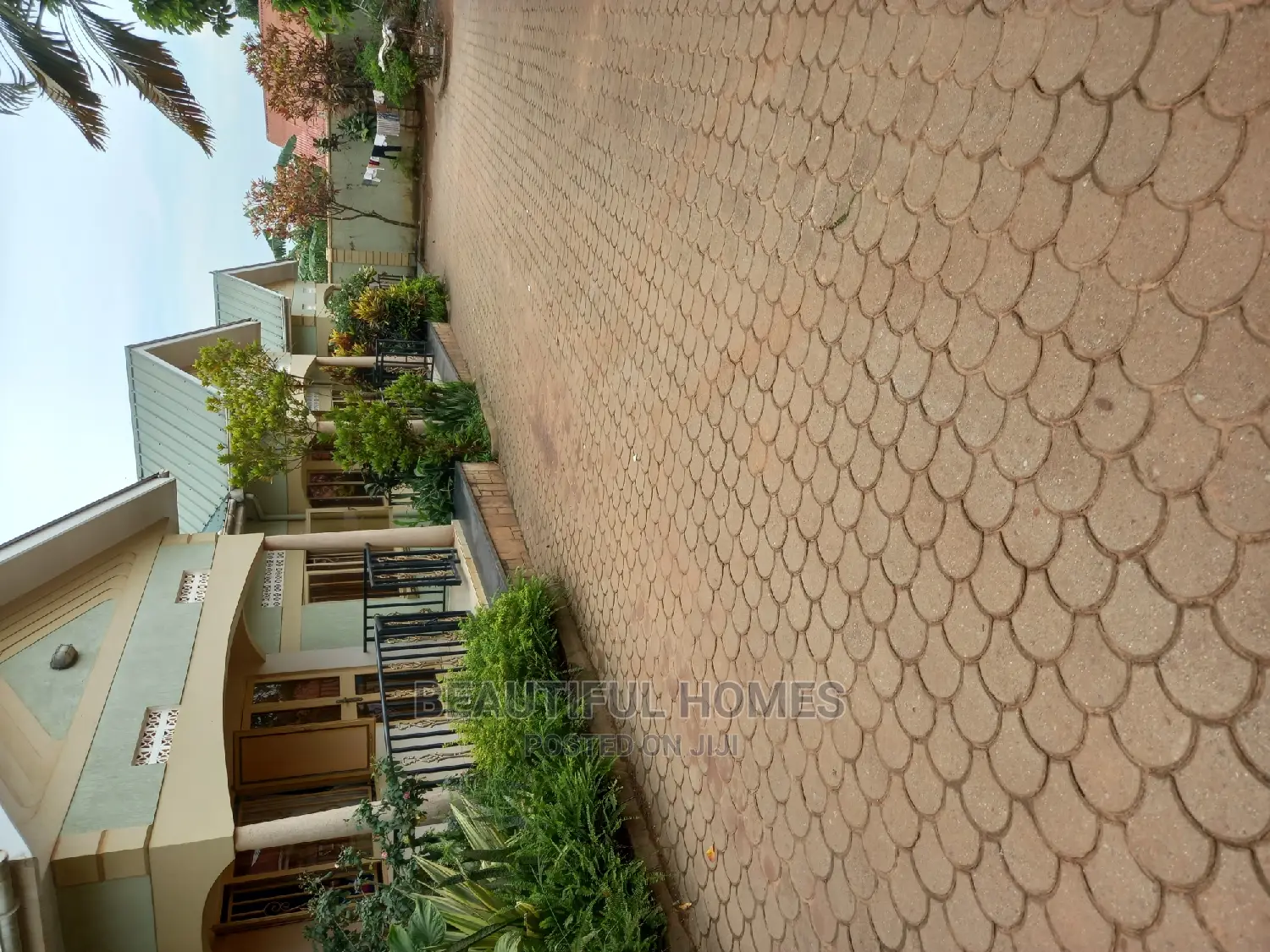 Furnished 2bdrm Apartment in Kyaliwajjara, Kira for Sale in Kira