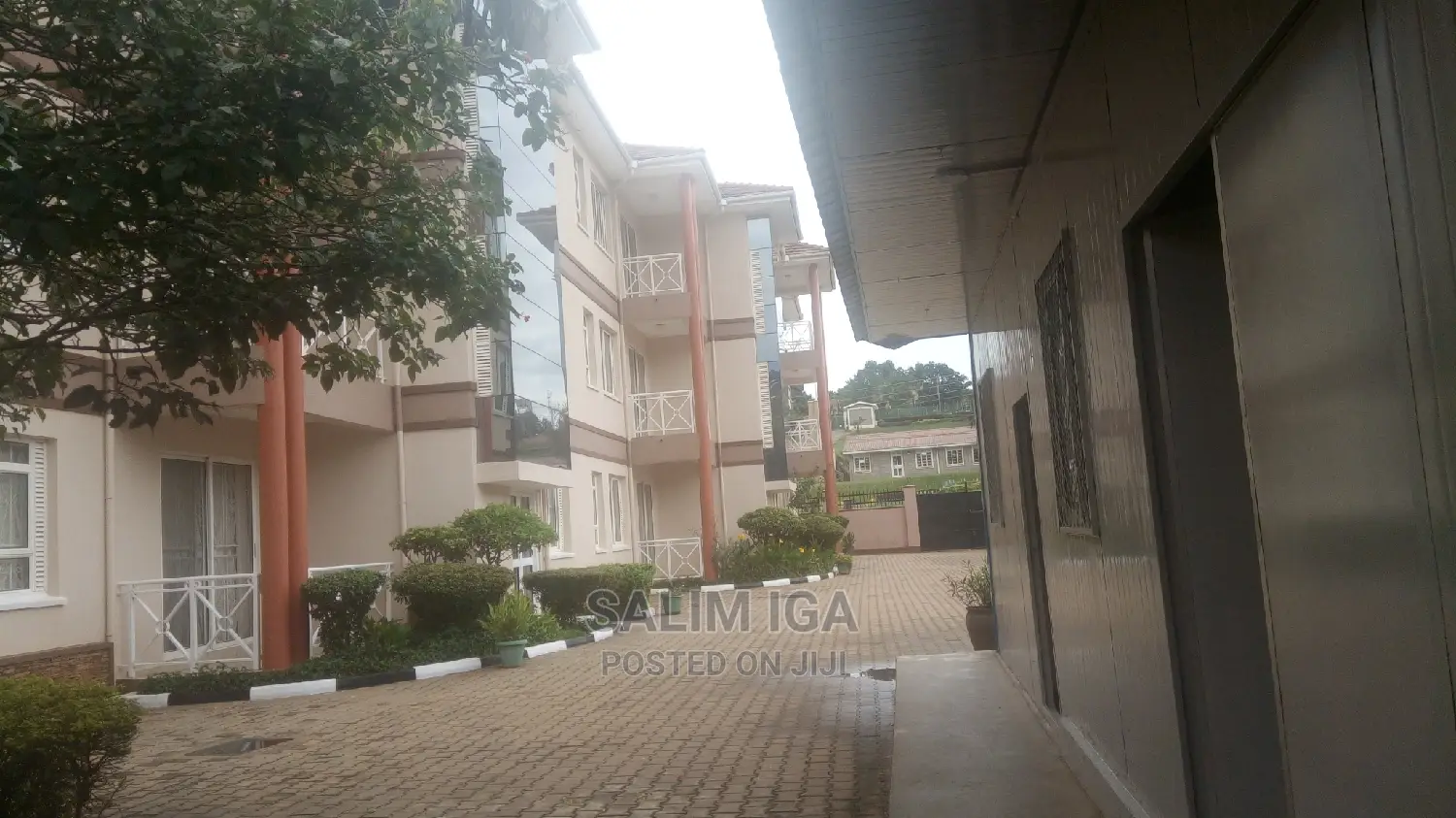 Furnished 10bdrm Block of Flats in Kololo Property, Central Division in Central Division