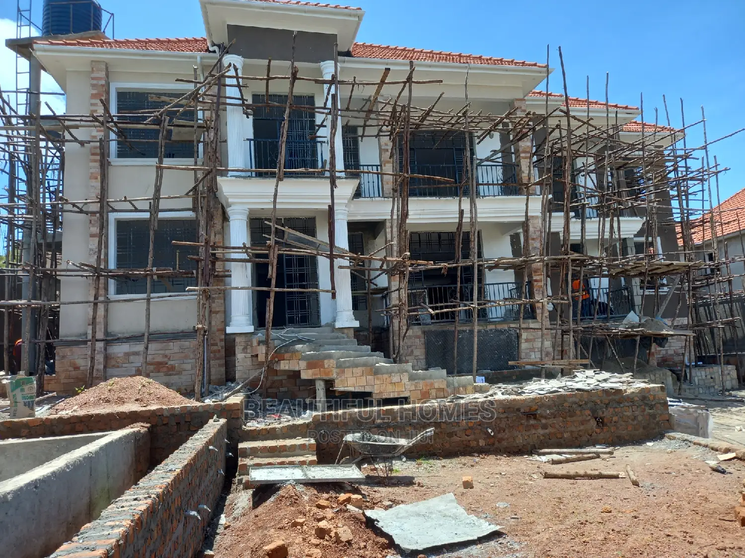 Furnished 6bdrm Mansion in Kigo, Central Division for Sale in Central Division